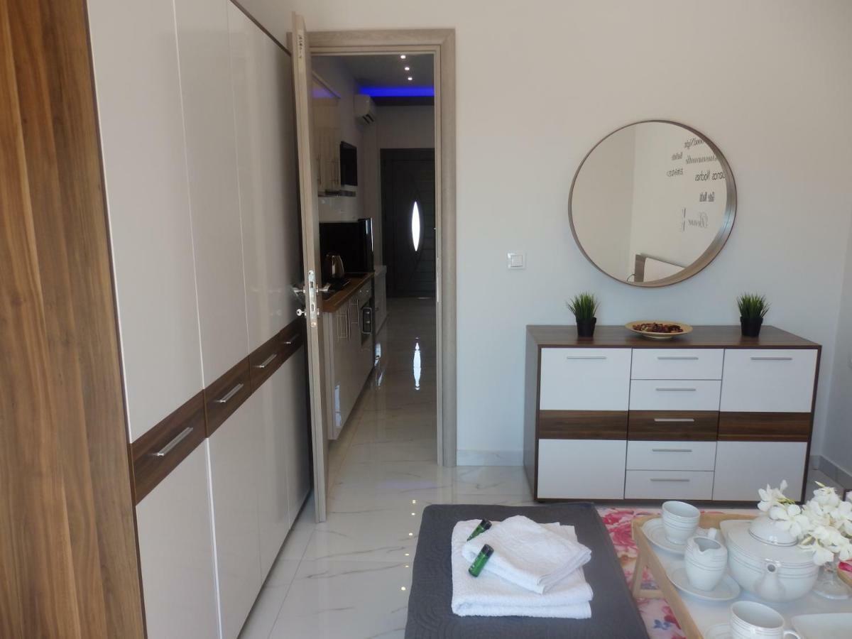 George Apartments Kallithea  Exterior photo